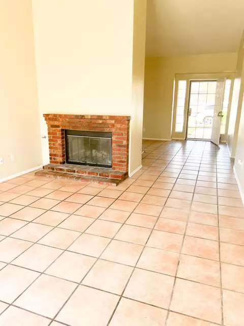 5068 Adobe Dr, Palmdale, CA 93552 photo 9