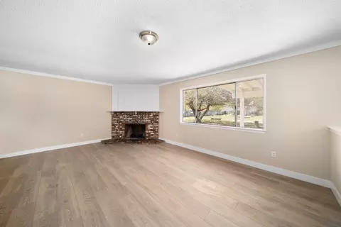 Living - 40243 178th St E, Lake Los Angeles, CA 93591 photo 1 of 3