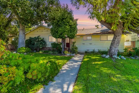 10844 Dempsey Ave, Granada Hills, CA 91344