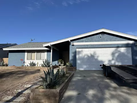 37834 29th St E, Palmdale, CA 93550 photo 2