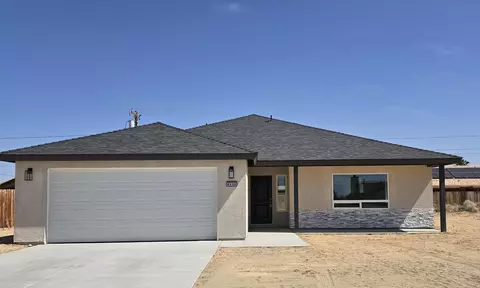 9131 Xavier Ave, California City, CA 93505