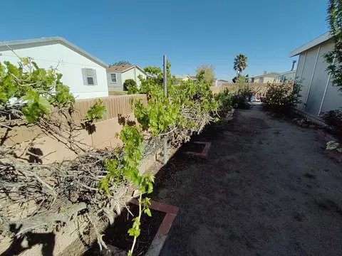 45465 25th St E #SPC 191, Lancaster, CA 93535 photo 6