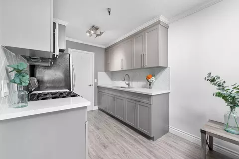 Kitchen - 16825 Passage Ave, Paramount, CA 90723 photo 2 of 3