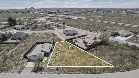 Susan Ave Near Lyn Ave, California City, CA 93505