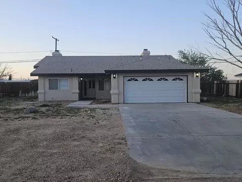 8413 Aspen Ave, California City, CA 93505