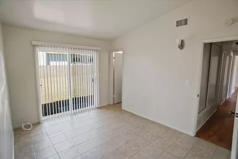 1011 Valiant St, Lancaster, CA 93534 photo 6