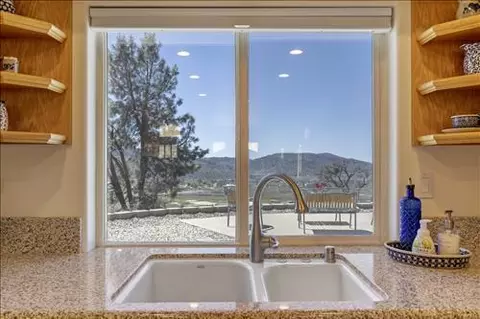 27200 Barkes Way, Tehachapi, CA 93561 photo 14