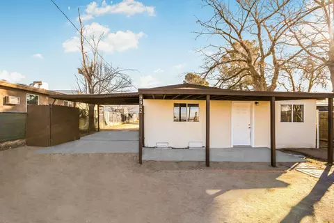 2942 Desert St, Rosamond, CA 93560