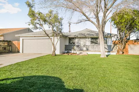38367 17th St E, Palmdale, CA 93550