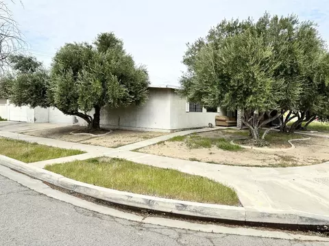 1047 Ave H-6 W, Lancaster, CA 93534