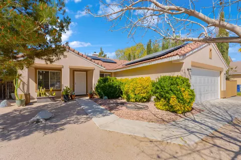 2751 Lumber St W, Lancaster, CA 93536