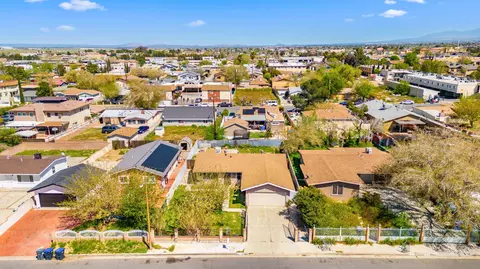 38466 Sumac Ave, Palmdale, CA 93550