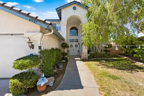 Exterior - 41907 Cabo Ct, Palmdale, CA 93551 photo 5 of 10