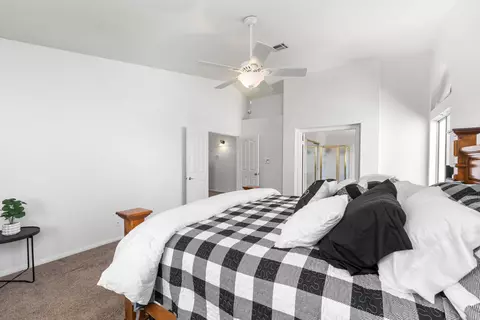 Bedroom - 41907 Cabo Ct, Palmdale, CA 93551 photo 4 of 7