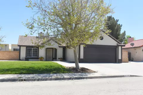 37632 42nd St E, Palmdale, CA 93552 photo 3
