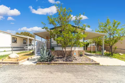 3303 Sierra Hwy #28, Rosamond, CA 93560