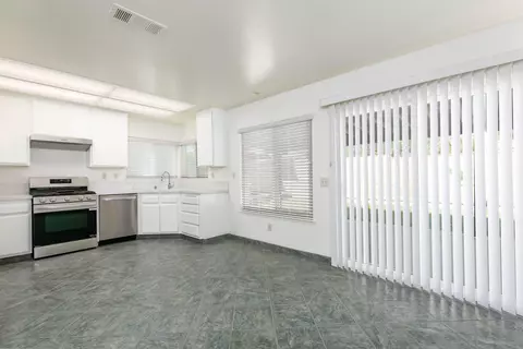Kitchen - 37525 17th St E, Palmdale, CA 93550 photo 1 of 2