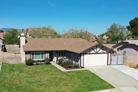 Exterior - 37525 17th St E, Palmdale, CA 93550 photo 3 of 7