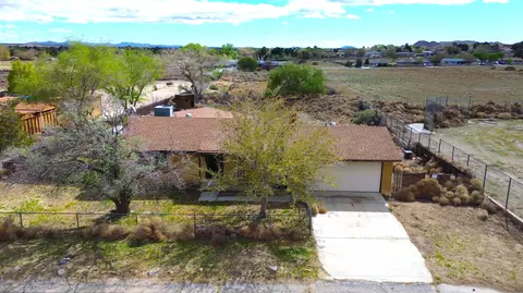40600 151st E St E, Lancaster, CA 93535