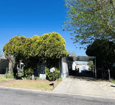 43850 20th St E #67, Lancaster, CA 93535 photo 2