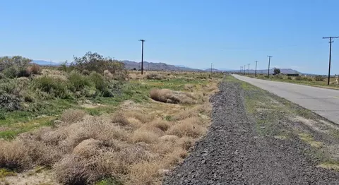 E Ave O Near 202nd St E, Palmdale, CA 93591 photo 5