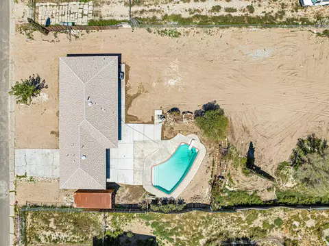 View/Area - 41448 152nd St E, Lancaster, CA 93535 photo 5 of 12
