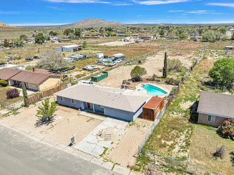 View/Area - 41448 152nd St E, Lancaster, CA 93535 photo 2 of 12