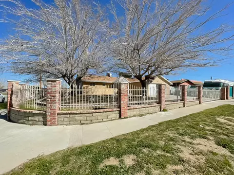 View/Area - 45405 Foxton Ave, Lancaster, CA 93535 photo 1 of 1