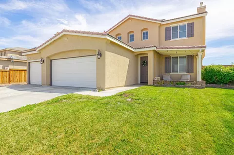 2354 Newberry St, Rosamond, CA 93560