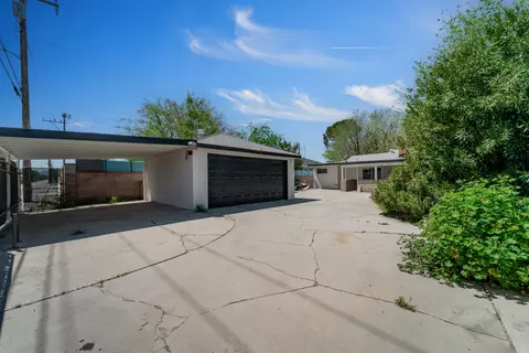 Exterior - 45010 Kingtree Ave, Lancaster, CA 93534 photo 9 of 10