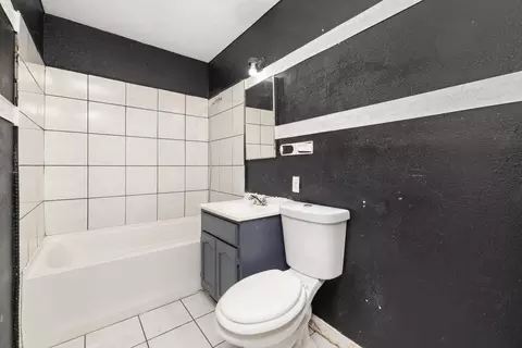 Bath - 42257 8th St E, Lancaster, CA 93535 photo 2 of 3