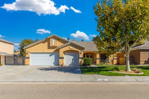 43902 21st St W, Lancaster, CA 93536