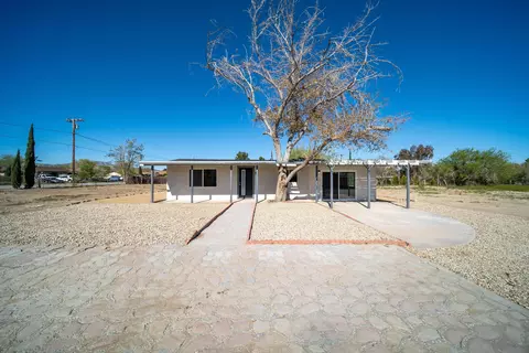 9335 T4 Ave E, Littlerock, CA 93543