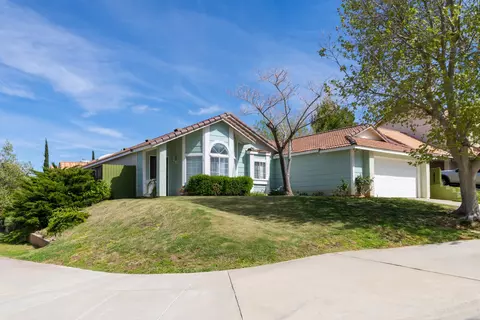39370 Landmark Ct, Palmdale, CA 93551