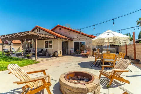 Exterior - 3023 Avenue S2 E, Palmdale, CA 93550 photo 8 of 10
