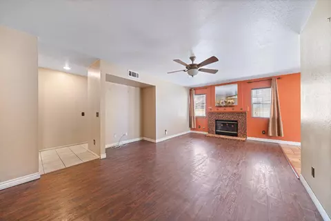 1523 Avenue J6 E, Lancaster, CA 93535 photo 9