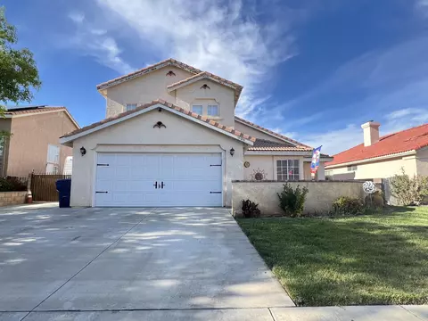 1523 Avenue J6 E, Lancaster, CA 93535