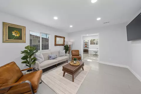 Living - 44335 Foxton Ave, Lancaster, CA 93535 photo 1 of 3