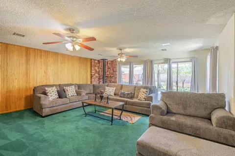 Living - 600 Ivyton St E, Lancaster, CA 93535 photo 4 of 6