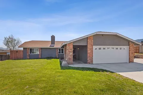21560 San Lucas Dr, Tehachapi, CA 93561