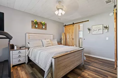 Bedroom - 21560 San Lucas Dr, Tehachapi, CA 93561 photo 1 of 3