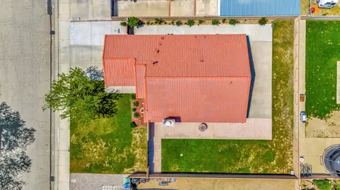 Exterior - 1739 Michael Dr, Lancaster, CA 93535 photo 13 of 14