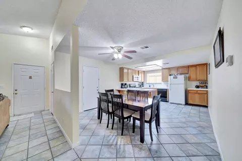 Dining - 1739 Michael Dr, Lancaster, CA 93535 photo 2 of 3
