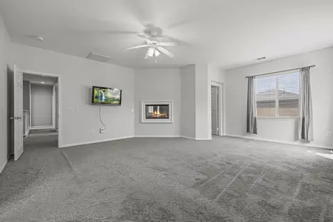 Living - 44464 37th St W, Lancaster, CA 93536 photo 5 of 5