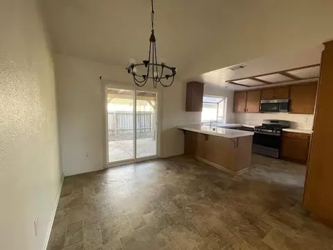 Other - 43941 Estrella Ln, Lancaster, CA 93535 photo 1 of 2