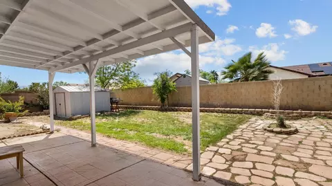Exterior - 37329 Robin Ln, Palmdale, CA 93550 photo 5 of 10
