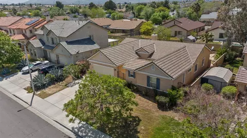 View/Area - 37329 Robin Ln, Palmdale, CA 93550 photo 2 of 3