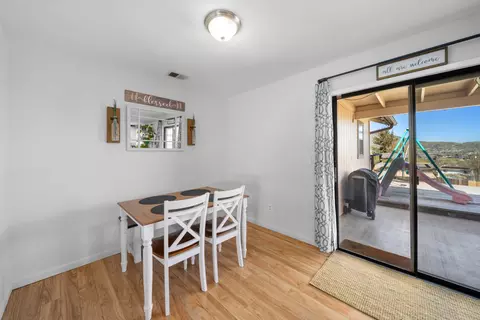 Dining - 19909 Meadows Rd, Tehachapi, CA 93561 photo 2 of 2