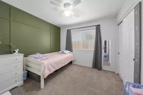Bedroom - 19909 Meadows Rd, Tehachapi, CA 93561 photo 1 of 6