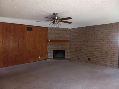 Living - 45038 Lorimer Ave, Lancaster, CA 93534 photo 1 of 1